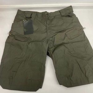 cargo shorts